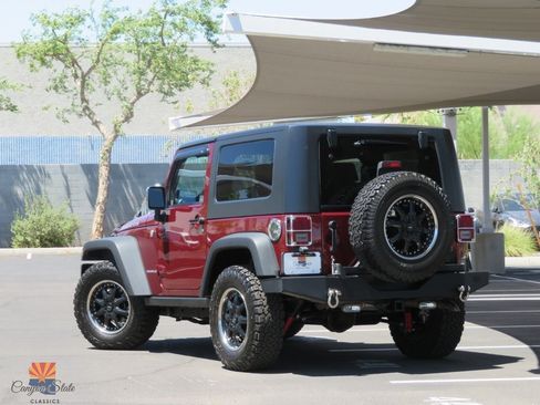 Used 2007 Jeep Wrangler Rubicon w/ Dual Top Group AWD/4WD image 4