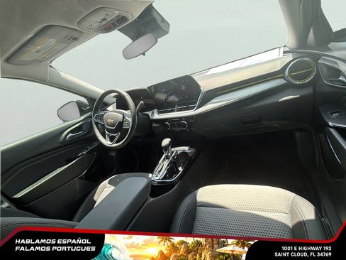 Used 2024 Chevrolet Trax LT w/ Driver Confidence Package FWD image 26