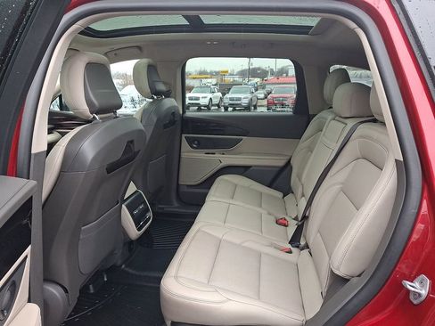 Certified 2024 Lincoln Nautilus Premier w/ Equipment Group 102A image 10