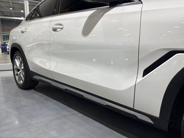 Used 2021 BMW X6 sDrive40i RWD image 17