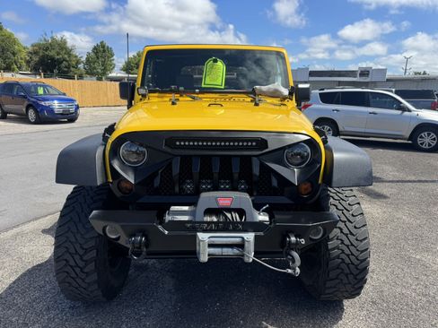 Used 2008 Jeep Wrangler Rubicon w/ Dual Top Group AWD/4WD image 2