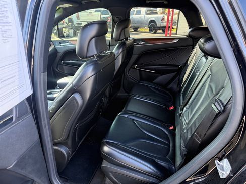 Used 2019 Lincoln MKC Select w/ Select Plus Package image 14