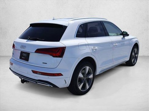 Used 2023 Audi Q5 2.0T Premium Plus w/ Premium Plus Package AWD/4WD image 5
