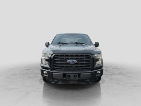 Used 2015 Ford F150 XLT w/ Equipment Group 302A Luxury AWD/4WD image 3