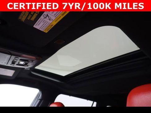 Used 2023 Toyota Highlander XSE AWD/4WD image 27