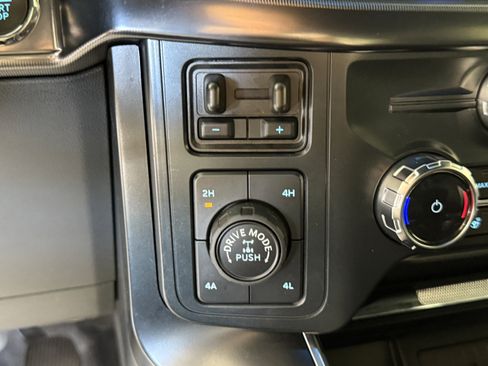 Certified 2025 Ford F150 Raptor image 24