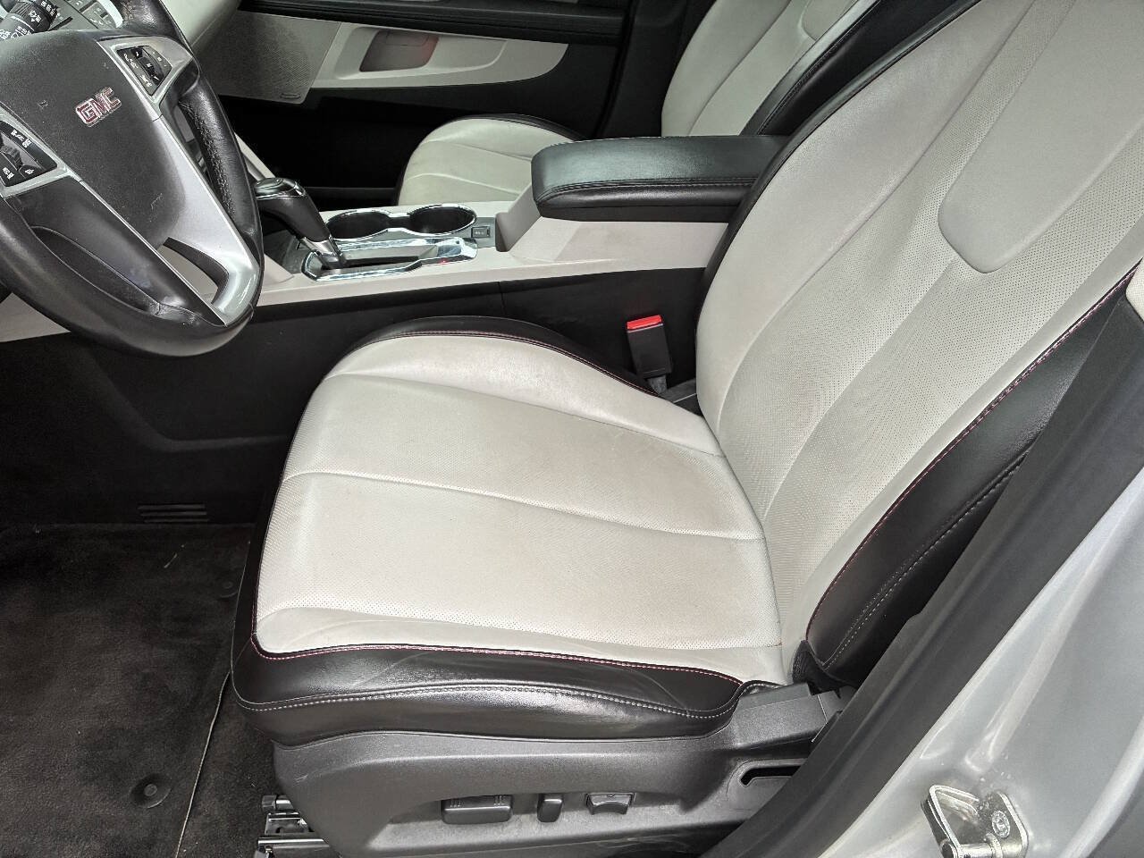 Used 2016 GMC Terrain SLT w/ Open Road Package FWD image 6