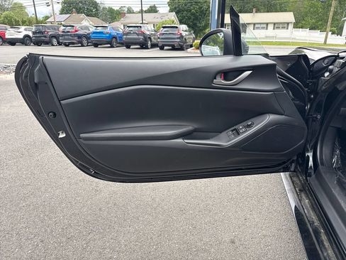 New 2026 MAZDA MX-5 Miata Sport w/ Appearance Package RWD image 11
