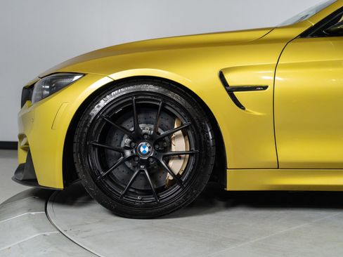 Used 2015 BMW M4 Coupe RWD image 2