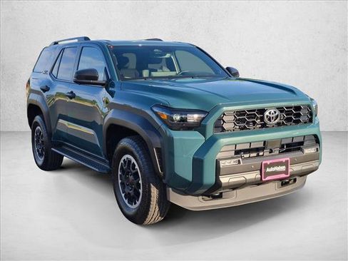 Certified 2025 Toyota 4Runner TRD Off-Road Premium AWD/4WD image 3