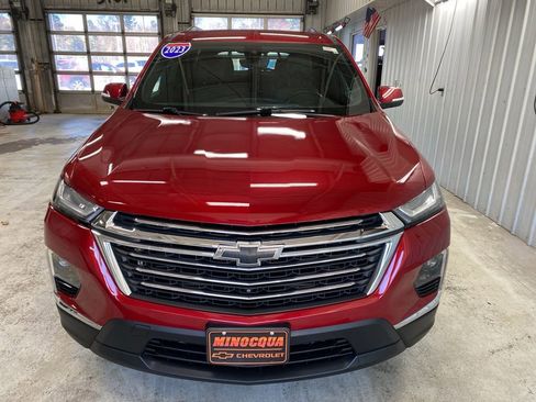 Used 2023 Chevrolet Traverse LT w/ LT Premium Package AWD/4WD image 7