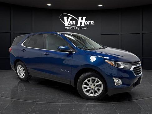 Used 2021 Chevrolet Equinox LT image 1