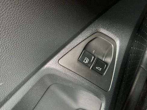 Used 2024 Volkswagen Jetta SE image 57