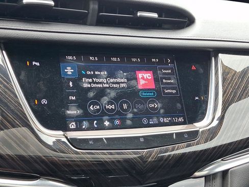 Used 2020 Cadillac XT6 Premium Luxury AWD/4WD image 16
