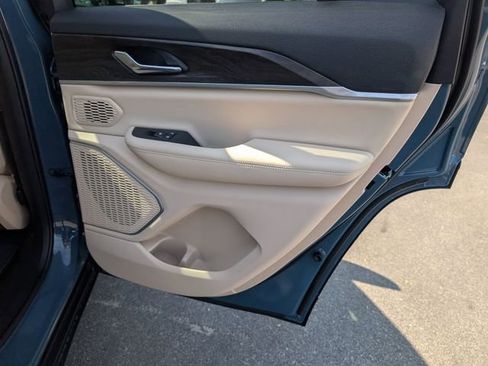 New 2026 Jeep Grand Cherokee Limited RWD image 31