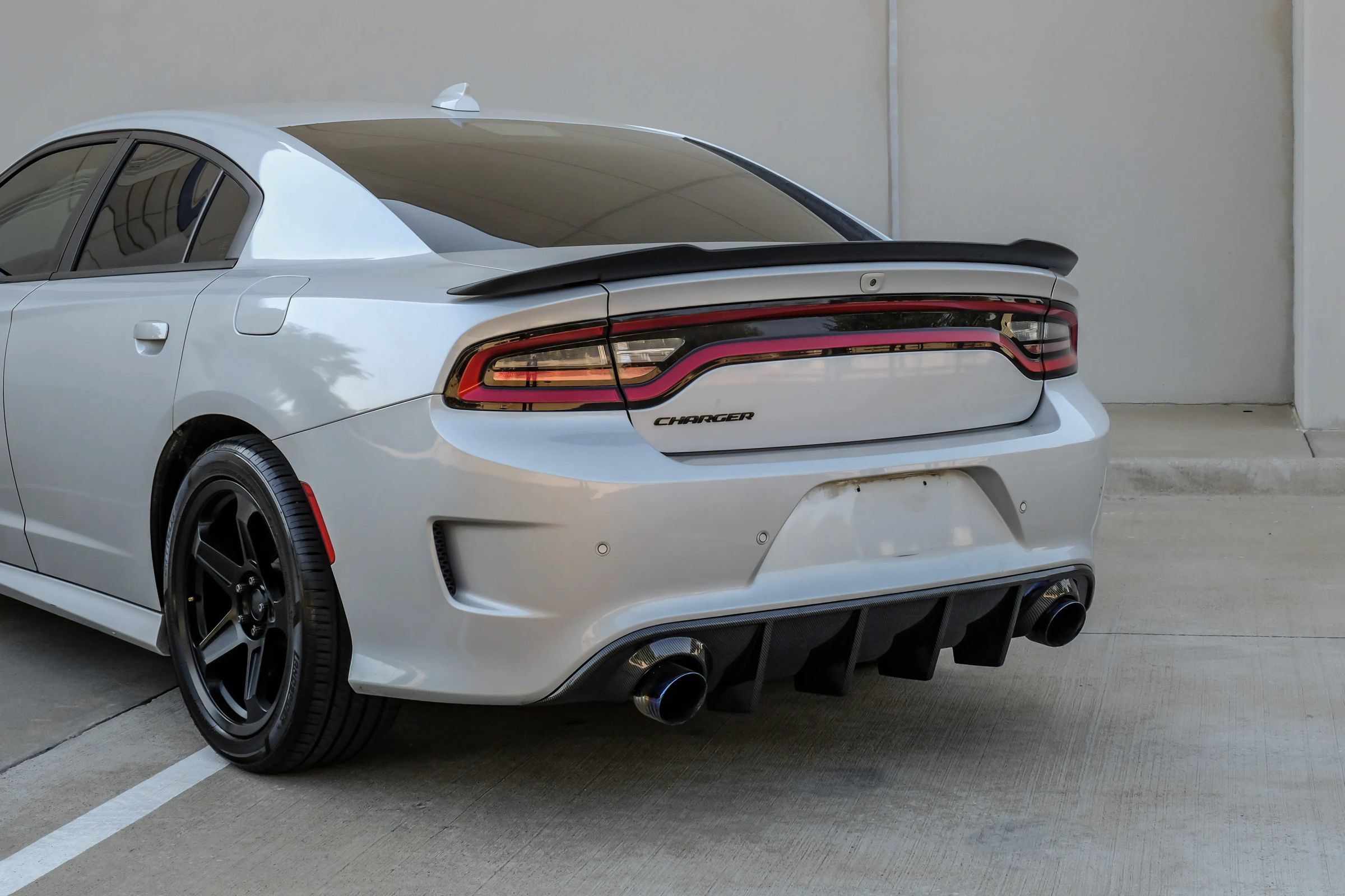 Used 2020 Dodge Charger Scat Pack w/ Navigation & Travel Group RWD image 15