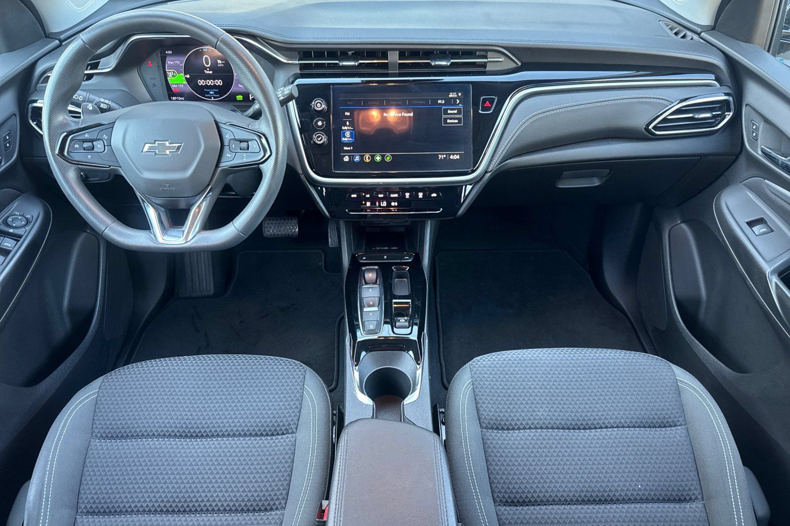 Used 2023 Chevrolet Bolt EUV LT FWD image 16