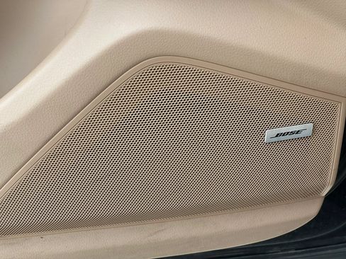 Used 2019 Porsche Cayenne AWD/4WD image 29