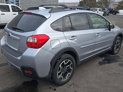 Used 2017 Subaru Crosstrek 2.0i Limited image 5