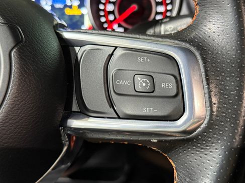 Used 2021 Jeep Gladiator Mojave image 22