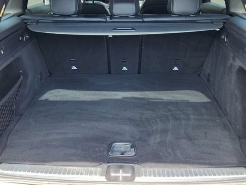 Used 2017 Mercedes-Benz GLC 300 4MATIC image 28