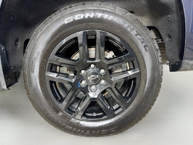 Used 2022 Chevrolet Silverado 1500 RST w/ Convenience Package II AWD/4WD image 36