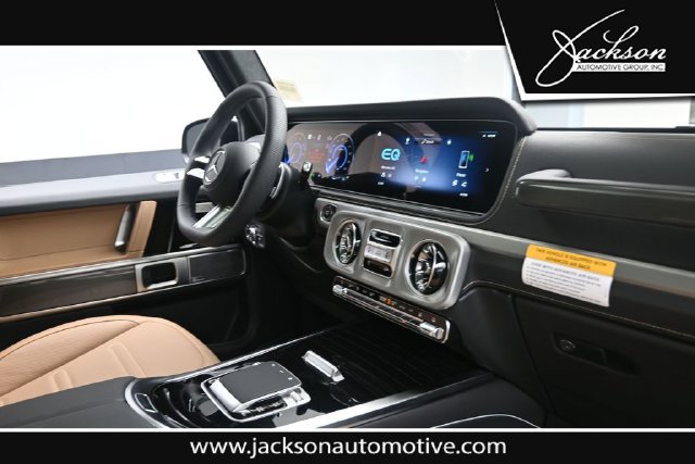 New 2027 Mercedes-Benz G 580 e image 32