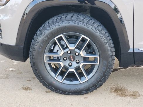 New 2026 GMC Terrain AT4 w/ Convenience Package III image 7