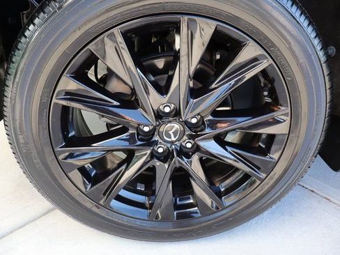 Used 2023 MAZDA CX-5 Carbon Edition image 44