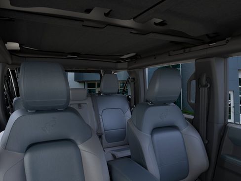 New 2024 Ford Bronco Outer Banks AWD/4WD image 12