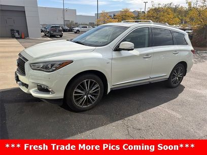 Used 2017 INFINITI QX60 Luxe w/ Deluxe Technology Package
