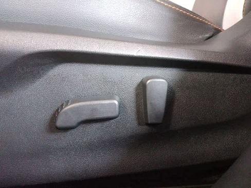 Certified 2022 Subaru Crosstrek 2.5i Limited image 12