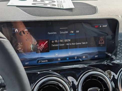 New 2026 Mercedes-Benz GLB 250 4MATIC image 15