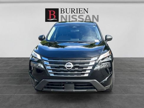 Used 2024 Nissan Rogue S FWD image 8
