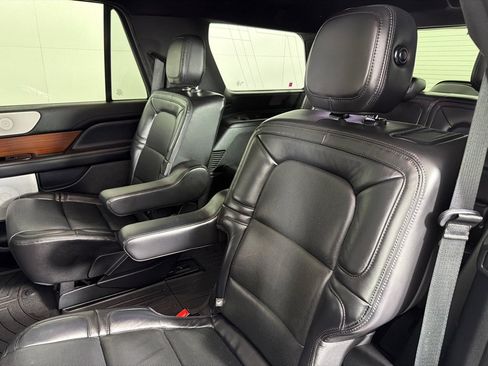Used 2020 Lincoln Navigator Reserve w/ Luxury Package AWD/4WD image 22