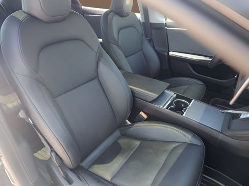 Used 2025 Tesla Model 3 Long Range RWD image 27
