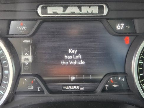 Used 2025 RAM 1500 Big Horn image 22