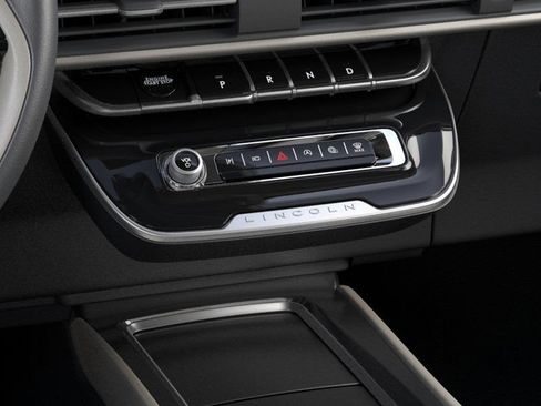 New 2025 Lincoln Corsair FWD image 15