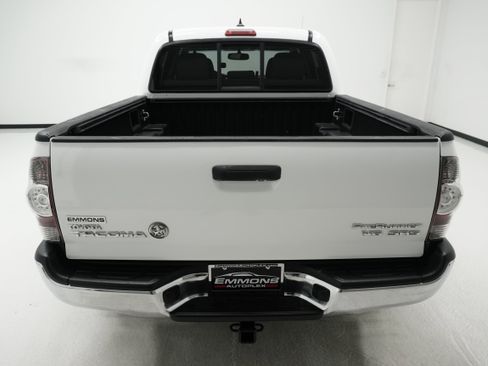 Used 2012 Toyota Tacoma PreRunner w/ SR5 Pkg RWD image 5