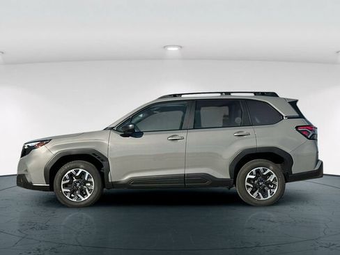 Used 2026 Subaru Forester Premium AWD/4WD image 3