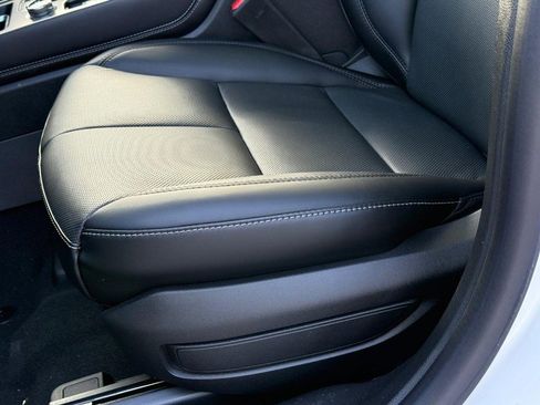 New 2026 Lincoln Corsair Grand Touring image 19