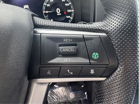 Used 2023 Mitsubishi Outlander SEL image 16