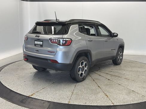 Used 2022 Jeep Compass Trailhawk AWD/4WD image 6