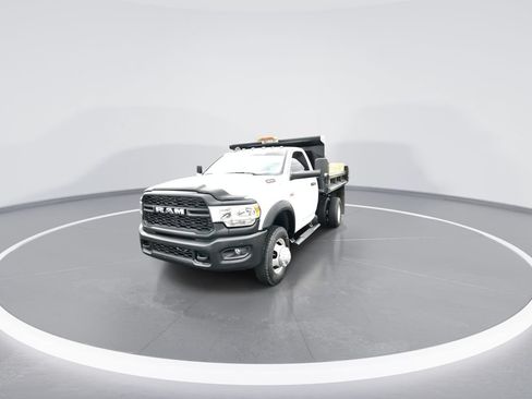 Used 2022 RAM 3500 Tradesman AWD/4WD image 3