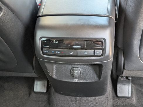 Used 2024 Hyundai Palisade SEL FWD image 8