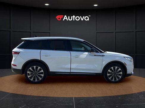 Used 2020 Lincoln Corsair Reserve w/ Equipment Group 202A image 6