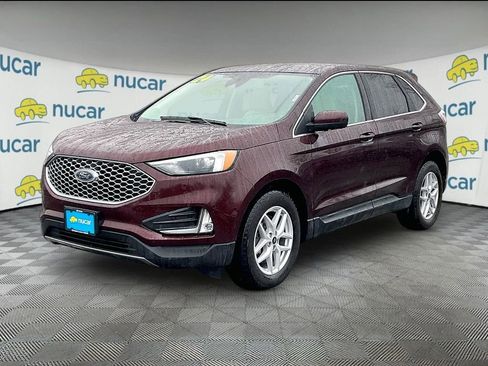 Used 2024 Ford Edge SEL w/ Convenience Package image 3