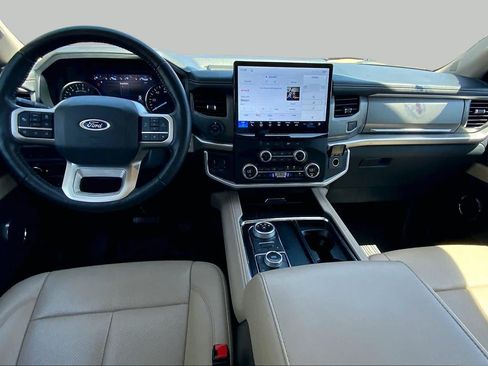 Certified 2023 Ford Expedition XLT AWD/4WD image 16