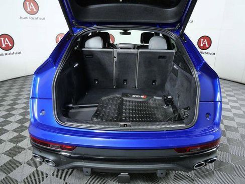 Used 2023 Audi SQ5 Prestige w/ Prestige Package AWD/4WD image 11