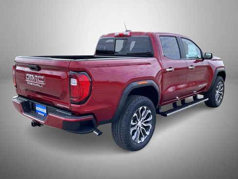 New 2026 GMC Canyon Denali image 5